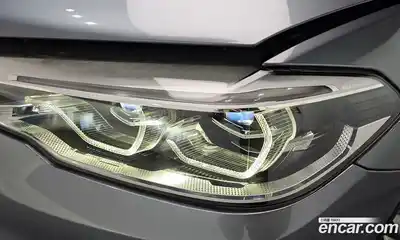 BMW 5 серия 2018 3.0 автомат (гидро), миниатюра 8