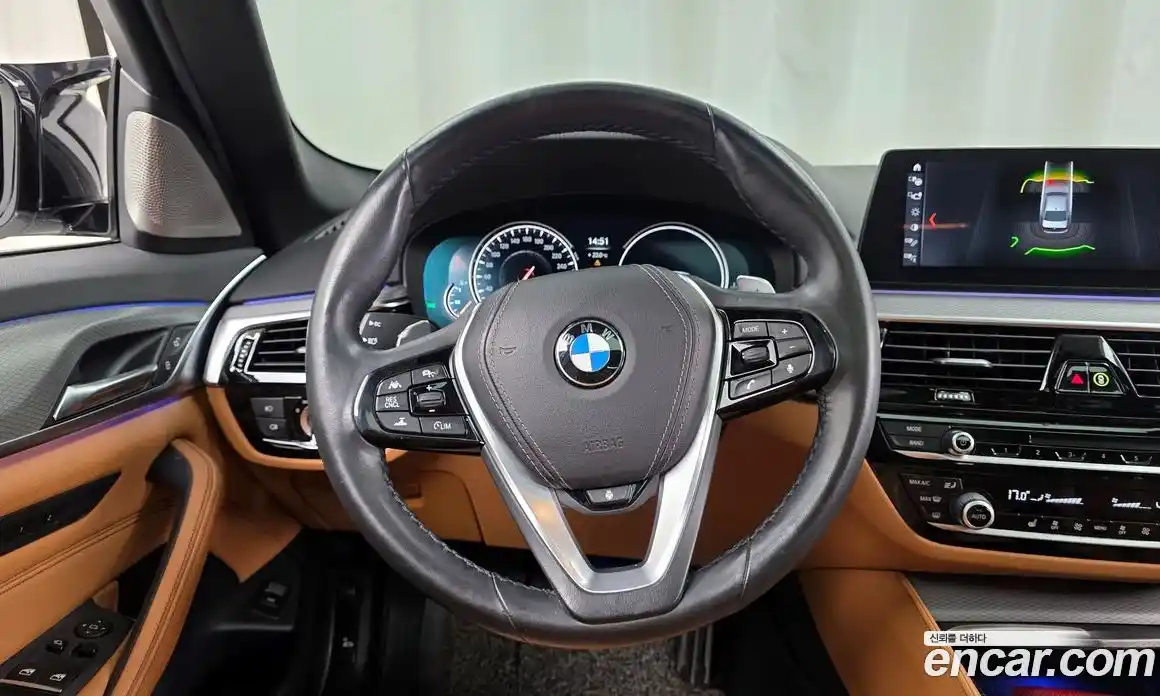BMW 5 серия 2018 2.0 автомат (гидро), фото 19