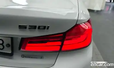 BMW 5 серия 2018 2.0 автомат (гидро), миниатюра 9