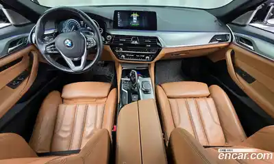BMW 5 серия 2018 2.0 автомат (гидро), миниатюра 10