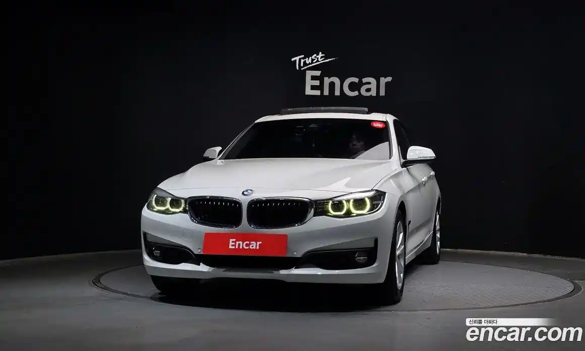 BMW 3 серия 2018 2.0 автомат (гидро), фото 3