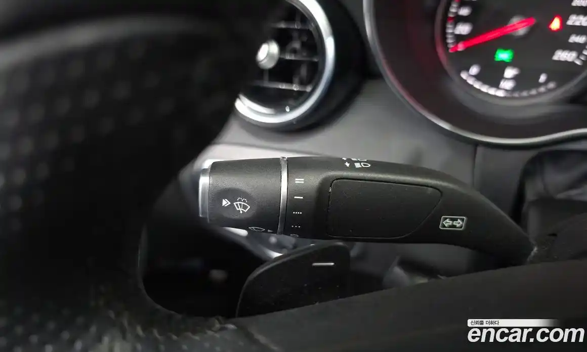 Mercedes-Benz C-Class 2017 2.0 автомат (гидро), фото 28 Mercedes-Benz C-Class 2017 2.0 автомат (гидро), фото 28