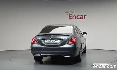 Mercedes-Benz C-Class 2017 2.0 автомат (гидро), миниатюра 4 Mercedes-Benz C-Class 2017 2.0 автомат (гидро), миниатюра 4