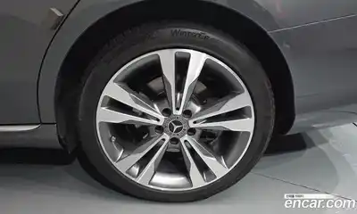 Mercedes-Benz C-Class 2017 2.0 автомат (гидро), миниатюра 7 Mercedes-Benz C-Class 2017 2.0 автомат (гидро), миниатюра 7