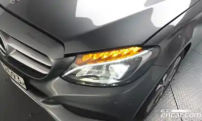 Mercedes-Benz C-Class 2017 2.0 автомат (гидро), миниатюра 8 Mercedes-Benz C-Class 2017 2.0 автомат (гидро), миниатюра 8