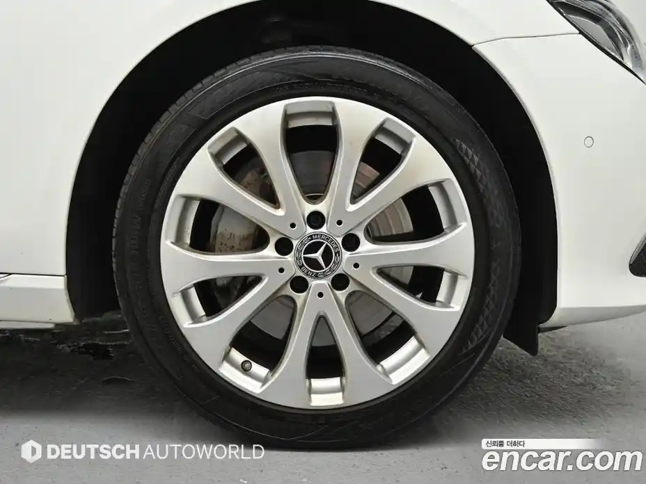 Mercedes-Benz E-Class 2018 2.0 автомат (гидро), фото 18
