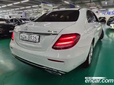 Mercedes-Benz E-Class 2019 1.9 автомат (гидро), миниатюра 8