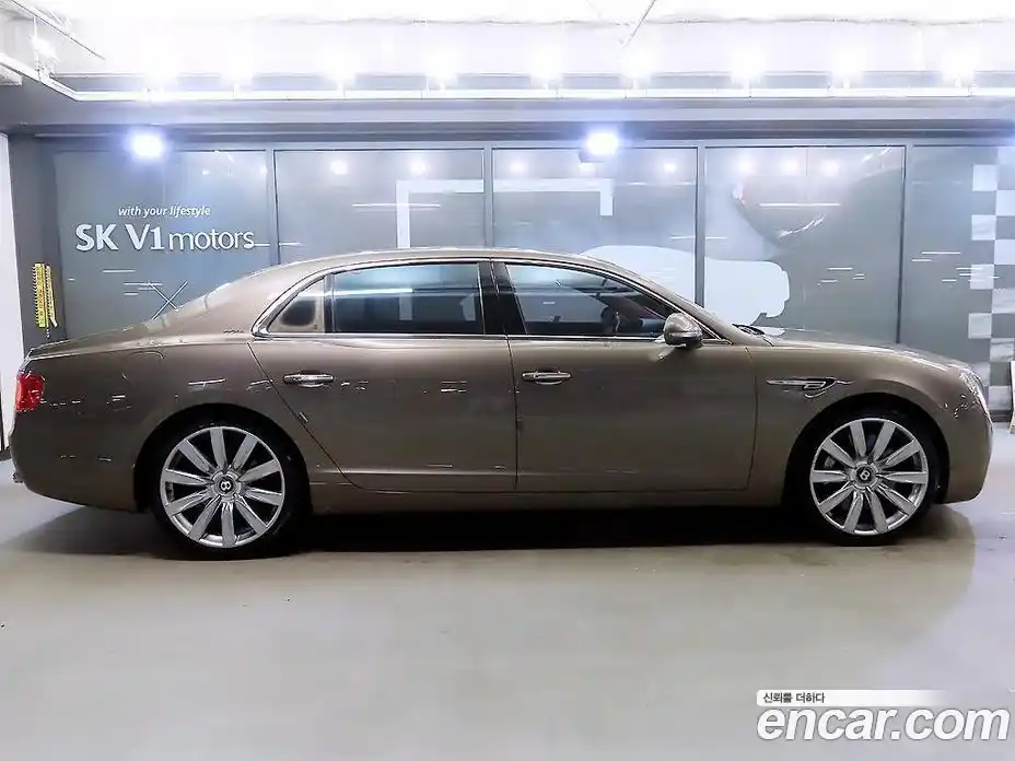Bentley Flying Spur 2013 6.0 гидро, фото 3