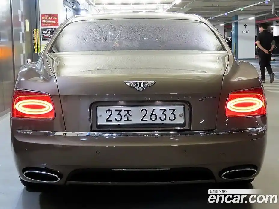 Bentley Flying Spur 2013 6.0 гидро, фото 5