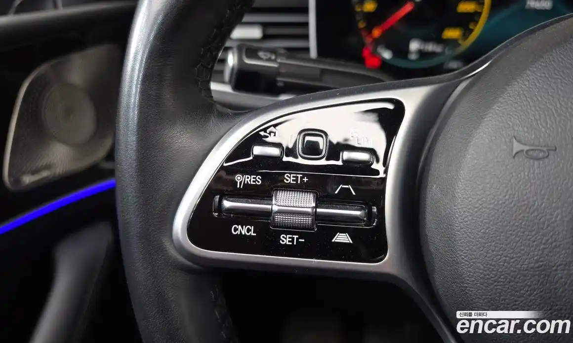 Mercedes-Benz GLE-Class 2023 2.9 автомат (гидро), фото 23