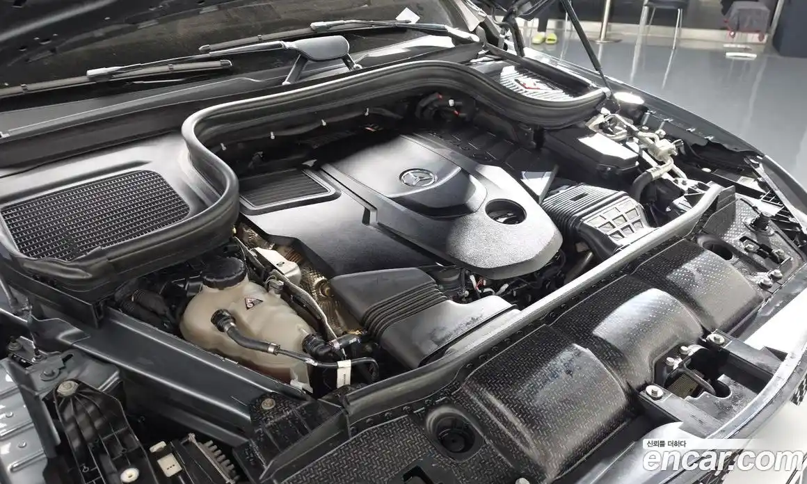 Mercedes-Benz GLE-Class 2023 2.9 автомат (гидро), фото 6