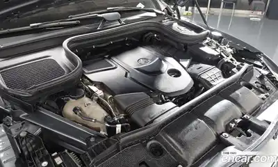 Mercedes-Benz GLE-Class 2023 2.9 автомат (гидро), миниатюра 6