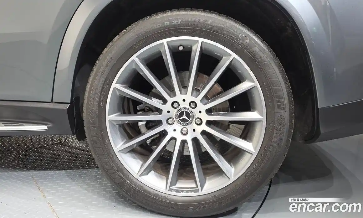 Mercedes-Benz GLE-Class 2023 2.9 автомат (гидро), фото 7