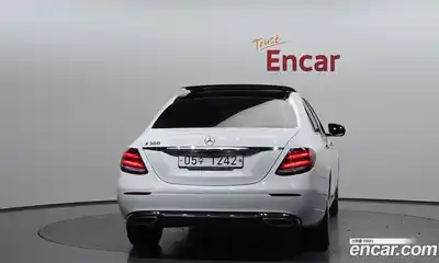 Mercedes-Benz E-Class 2017 2.0 автомат (гидро), миниатюра 4