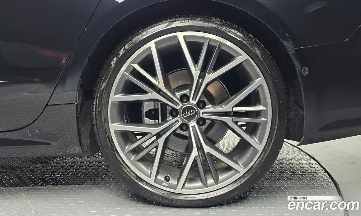 Audi A7 2025 3.0 автомат (гидро), фото 6