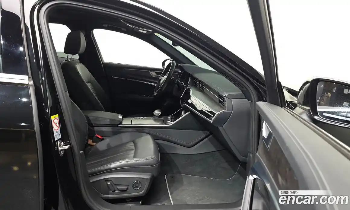 Audi A6 2020 3.0 автомат (гидро), фото 17
