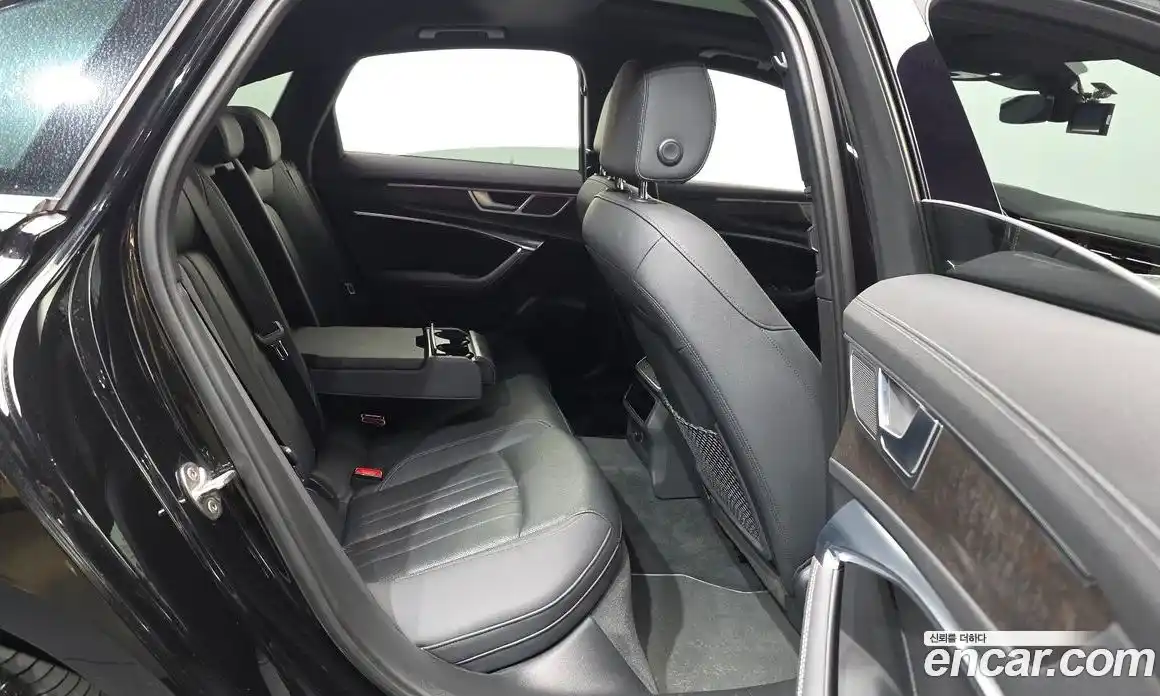 Audi A6 2020 3.0 автомат (гидро), фото 18