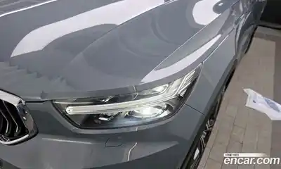 Volvo XC40 2021 2.0 автомат (гидро), миниатюра 8
