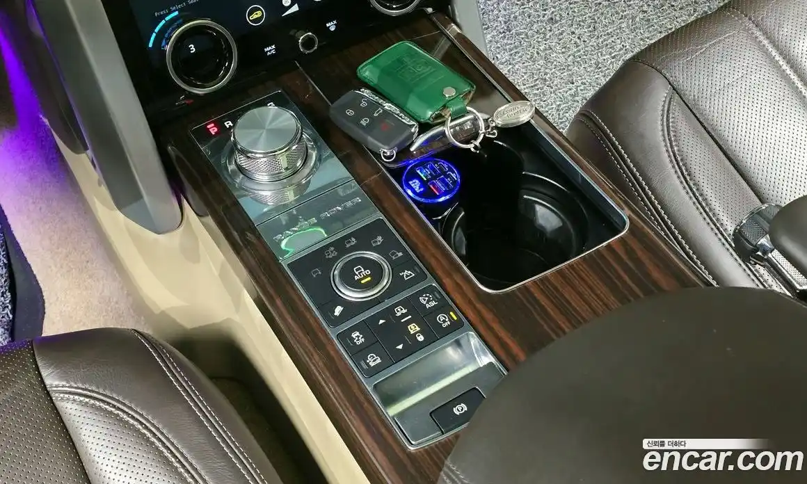 Land Rover Range Rover 2016 4.4 автомат (гидро), фото 9