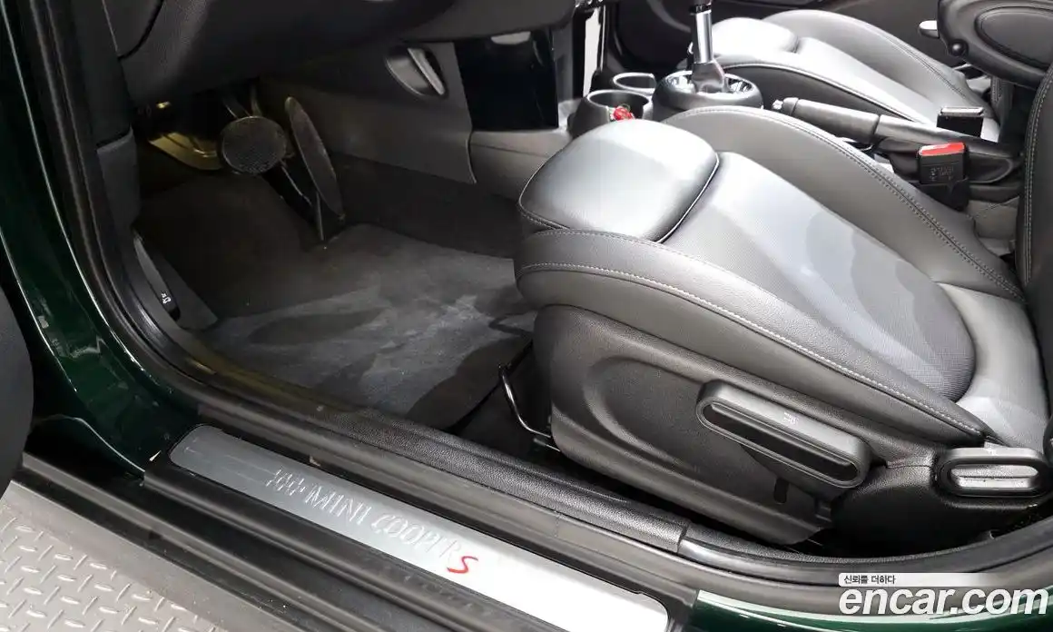 Mini Cooper 2018 2.0 автомат (гидро), фото 26