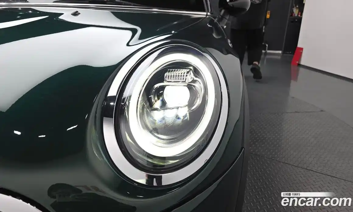Mini Cooper 2018 2.0 автомат (гидро), фото 8