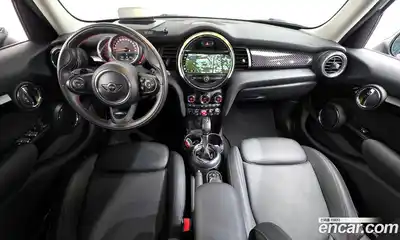 Mini Cooper 2018 2.0 автомат (гидро), миниатюра 10