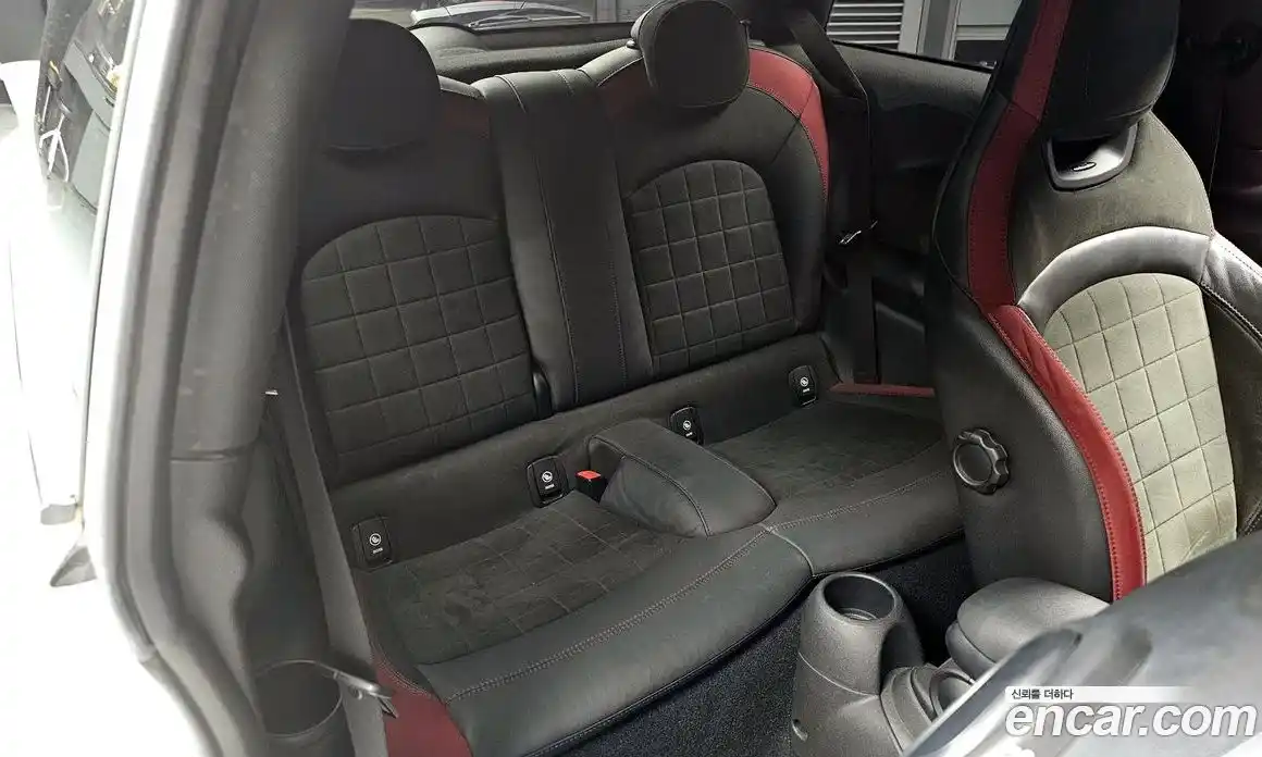 Mini Cooper 2016 2.0 автомат (гидро), фото 11