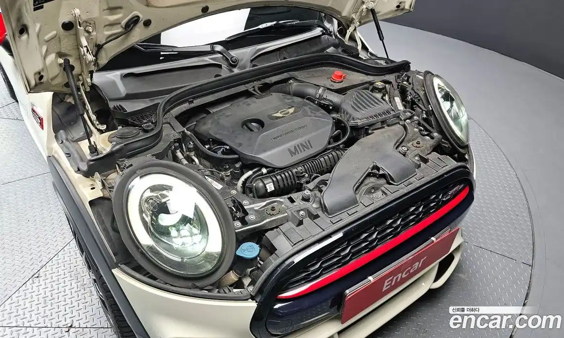 Mini Cooper 2016 2.0 автомат (гидро), фото 6