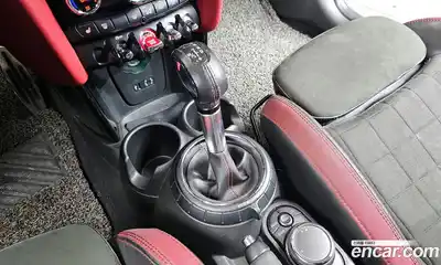 Mini Cooper 2016 2.0 автомат (гидро), миниатюра 9