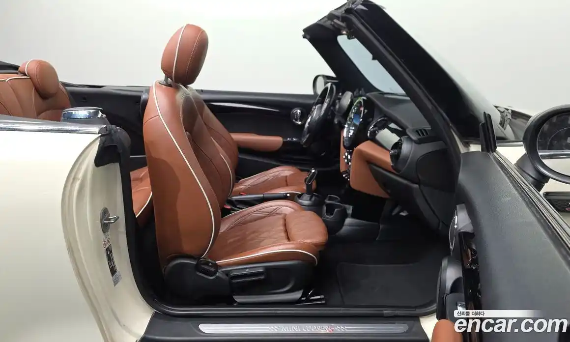 Mini Cooper Convertible 2022 2.0 автомат (гидро), фото 17