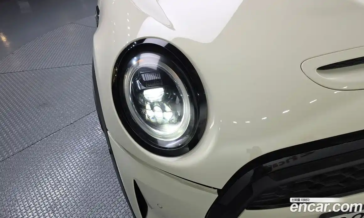 Mini Cooper Convertible 2022 2.0 автомат (гидро), фото 8