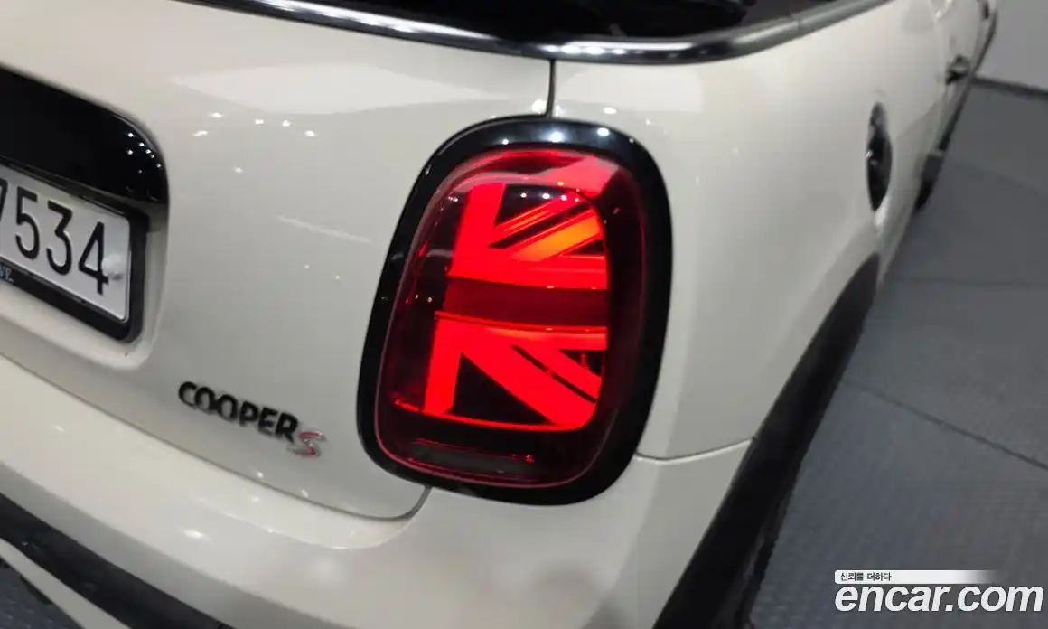 Mini Cooper Convertible 2022 2.0 автомат (гидро), фото 9