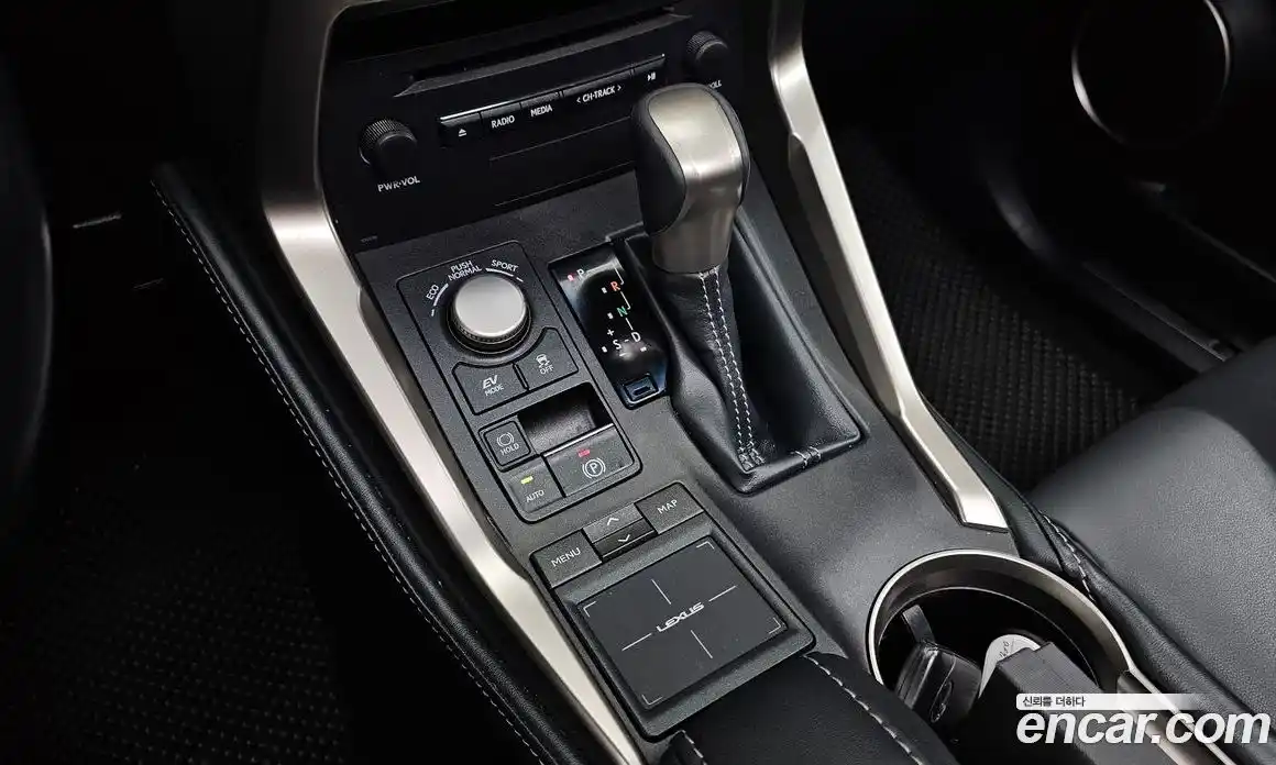 Lexus NX 2017 2.5 гидро, фото 12