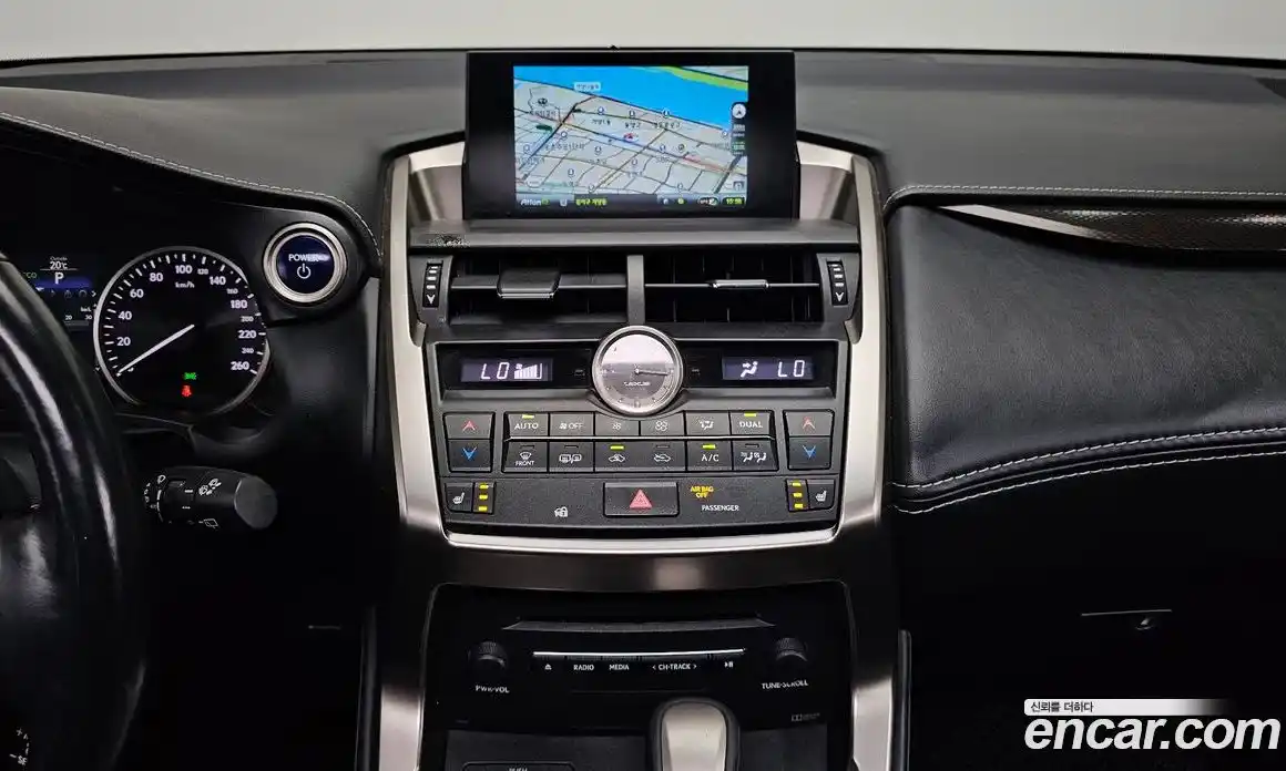Lexus NX 2017 2.5 гидро, фото 20