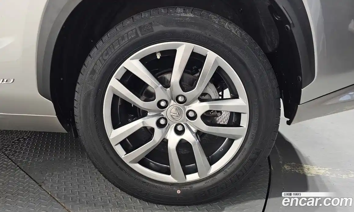 Lexus NX 2017 2.5 гидро, фото 7
