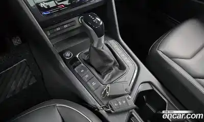 Volkswagen Tiguan 2022 2.0 автомат (гидро), миниатюра 12