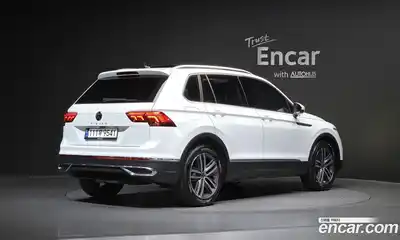 Volkswagen Tiguan 2022 2.0 автомат (гидро), миниатюра 2
