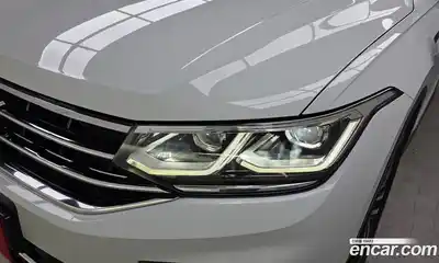 Volkswagen Tiguan 2022 2.0 автомат (гидро), миниатюра 8
