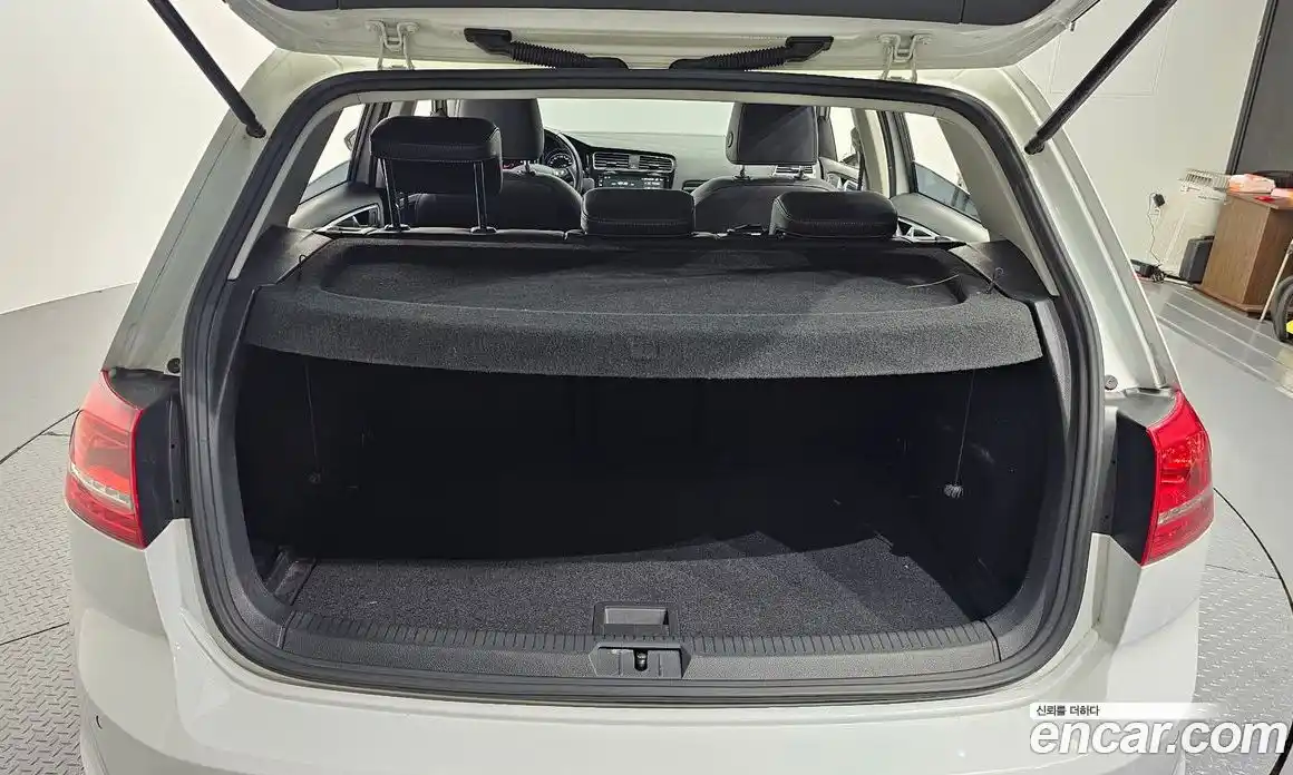 Volkswagen Golf 2014 1.4 автомат (гидро), фото 20