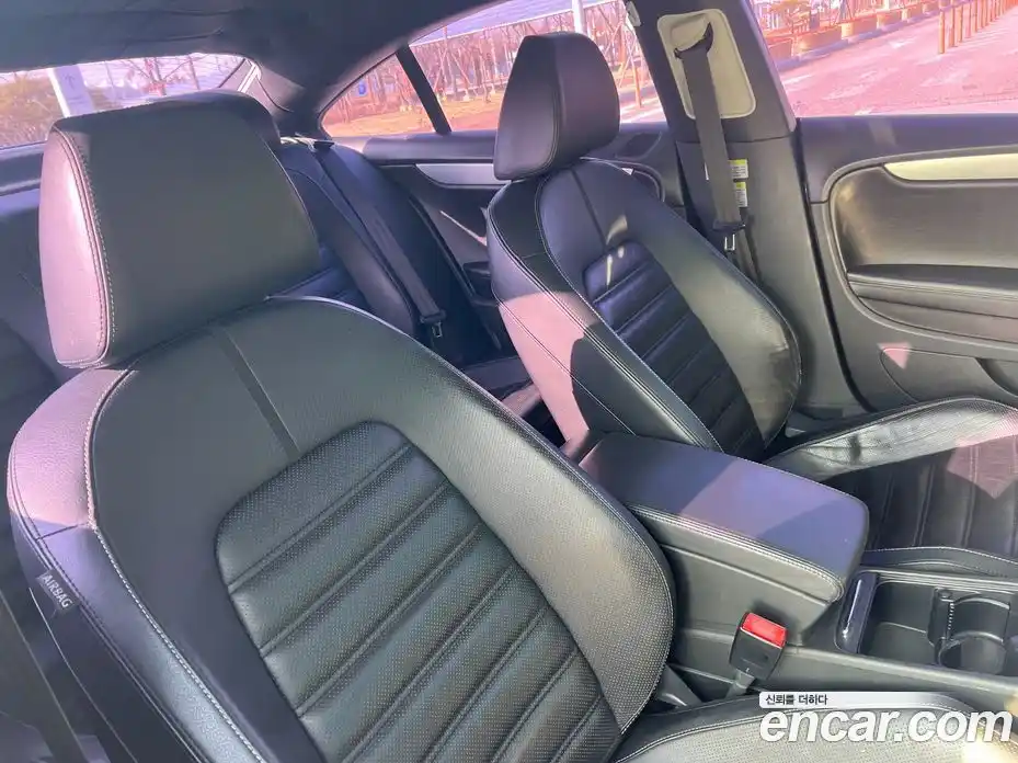 Volkswagen CC 2010 2.0 автомат (гидро), фото 9