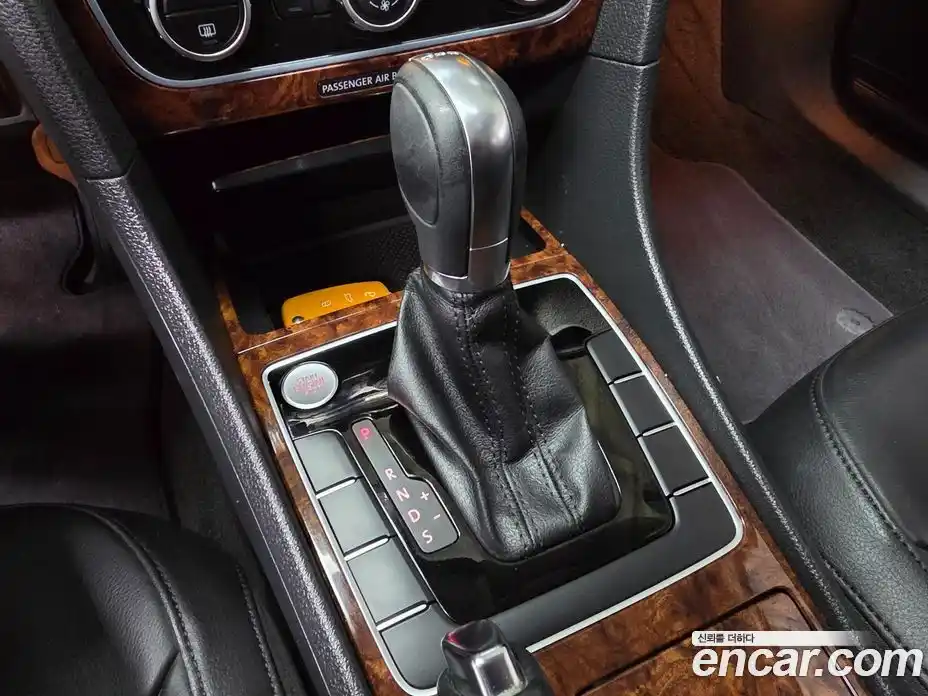 Volkswagen Passat 2012 2.0 автомат (гидро), фото 15
