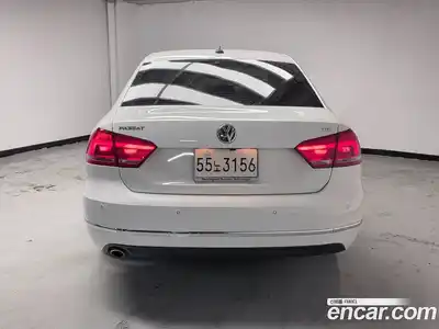 Volkswagen Passat 2012 2.0 автомат (гидро), миниатюра 4