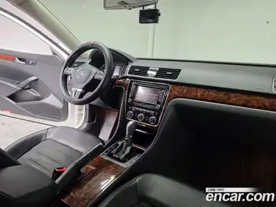 Volkswagen Passat 2012 2.0 автомат (гидро), миниатюра 6