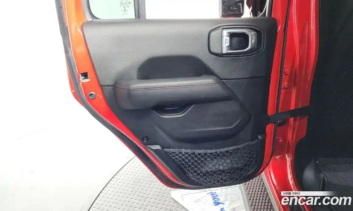 Jeep Wrangler 2021 2.0 автомат (гидро), фото 15