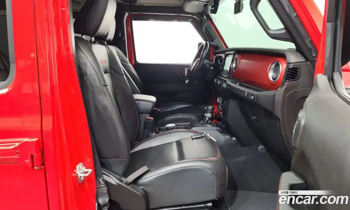 Jeep Wrangler 2021 2.0 автомат (гидро), фото 16
