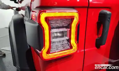 Jeep Wrangler 2021 2.0 автомат (гидро), миниатюра 9
