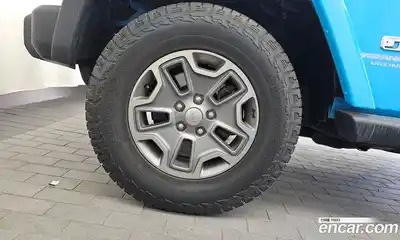 Jeep Wrangler 2017 3.6 автомат (гидро), миниатюра 5