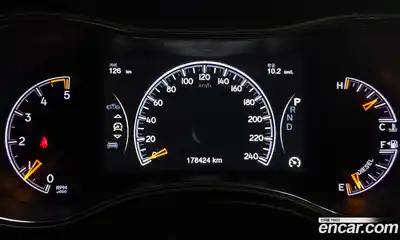Jeep Cherokee 2017 3.0 автомат (гидро), миниатюра 8