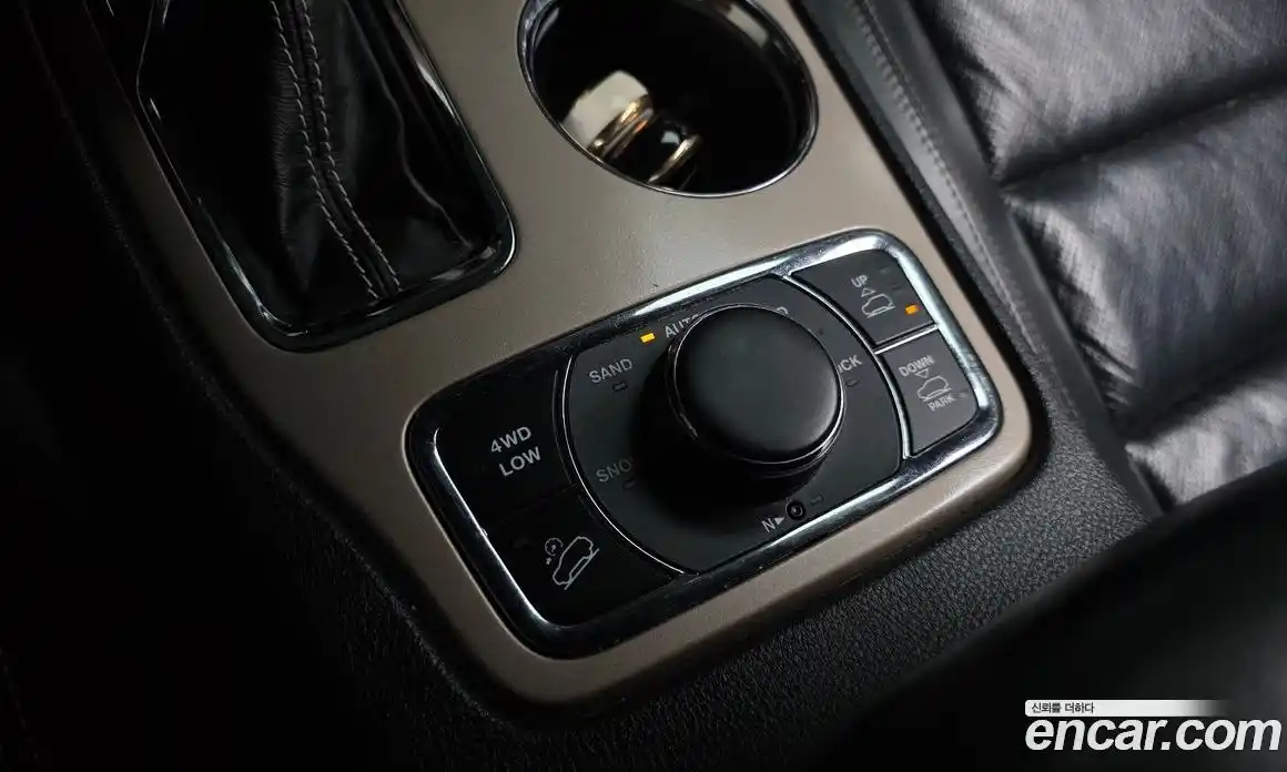 Jeep Cherokee 2017 3.0 автомат (гидро), фото 9