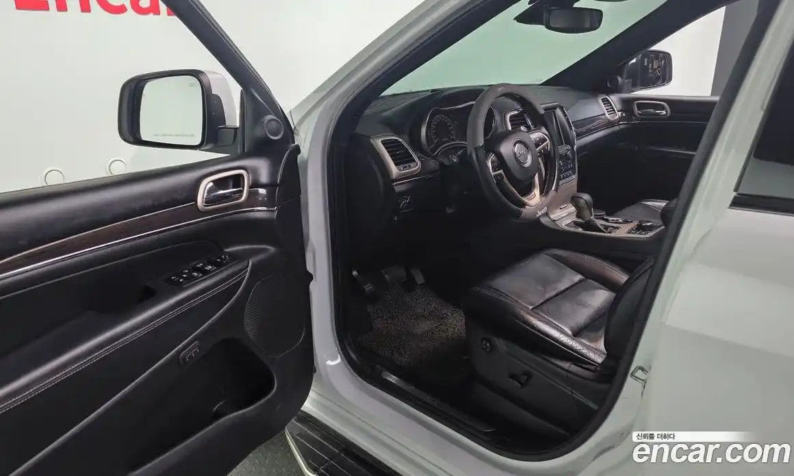 Jeep Cherokee 2017 3.0 автомат (гидро), фото 10